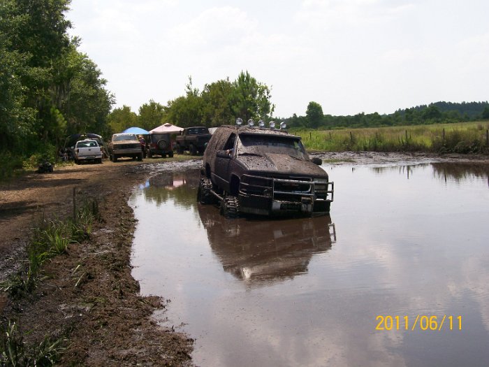 2011-Jun-11_HGR4X4_JessesBD_P1 080
